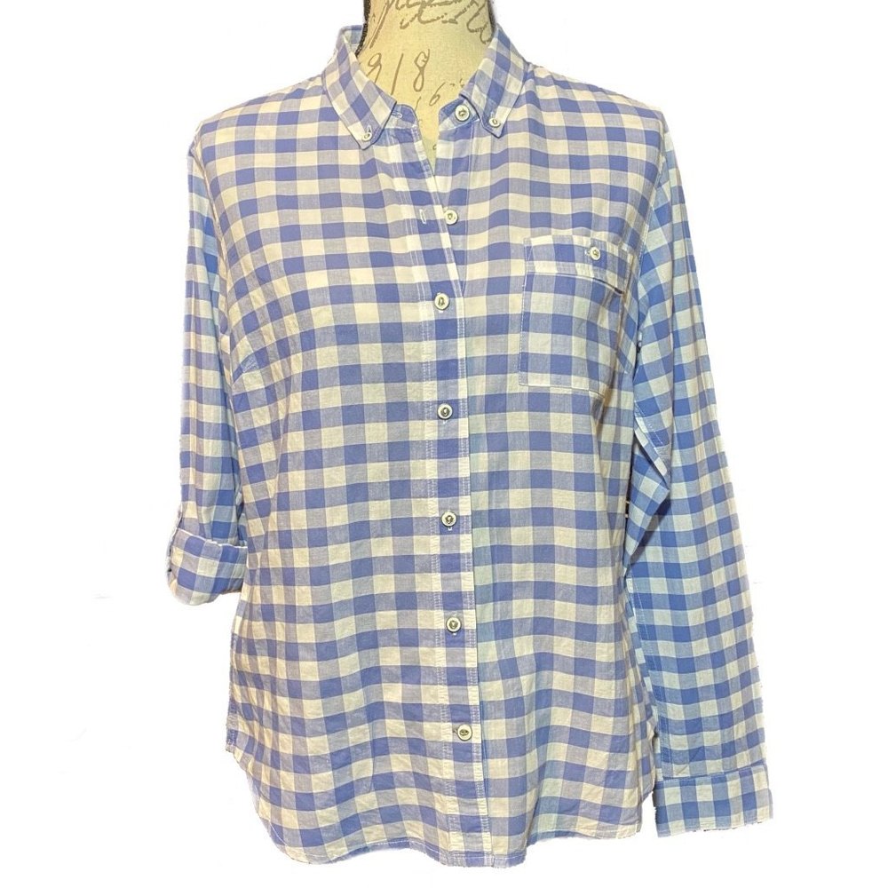 Eddie Bauer Roll-up Long Sleeve Checkered Button Down shirt Size M Women’s